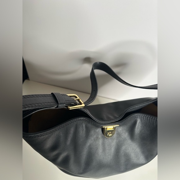 Ralph Lauren Leather Medium Harlow Bucket Bag - Picture 6 of 8